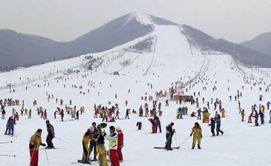 八达岭滑雪场