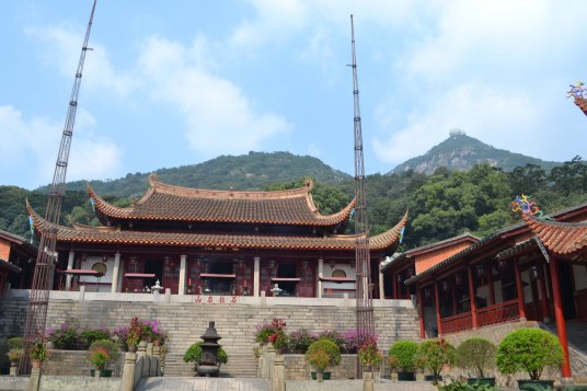 什么是涌泉寺（全国重点寺庙）