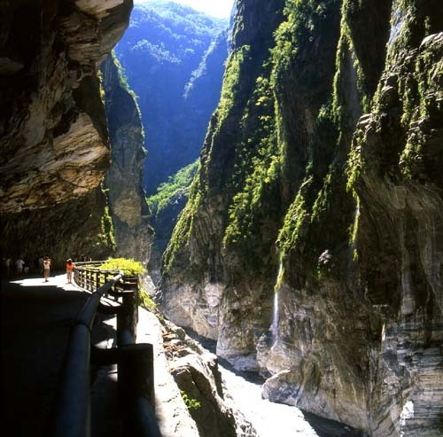 太鲁阁（台湾花莲县风景区）