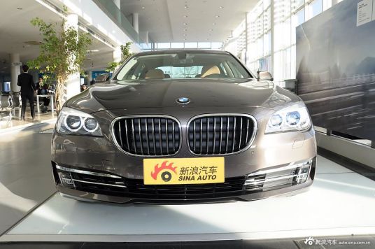 2013款宝马7系740Li xDrive