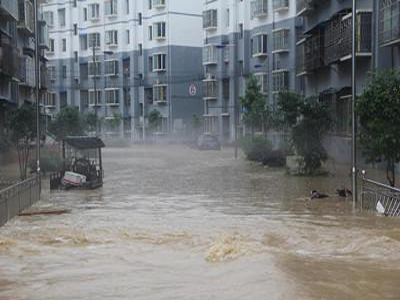 2014年贵州江口暴雨