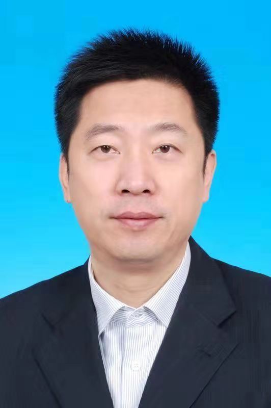 潘群（江苏省镇江市委副秘书长）