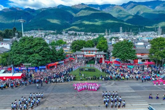 2023年“三月街”民族节