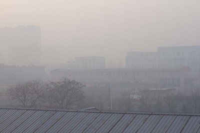 在雾霾的天气，到底还要不要坚持晨练？