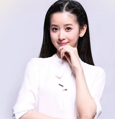 奶茶妹妹的女儿长什么样？