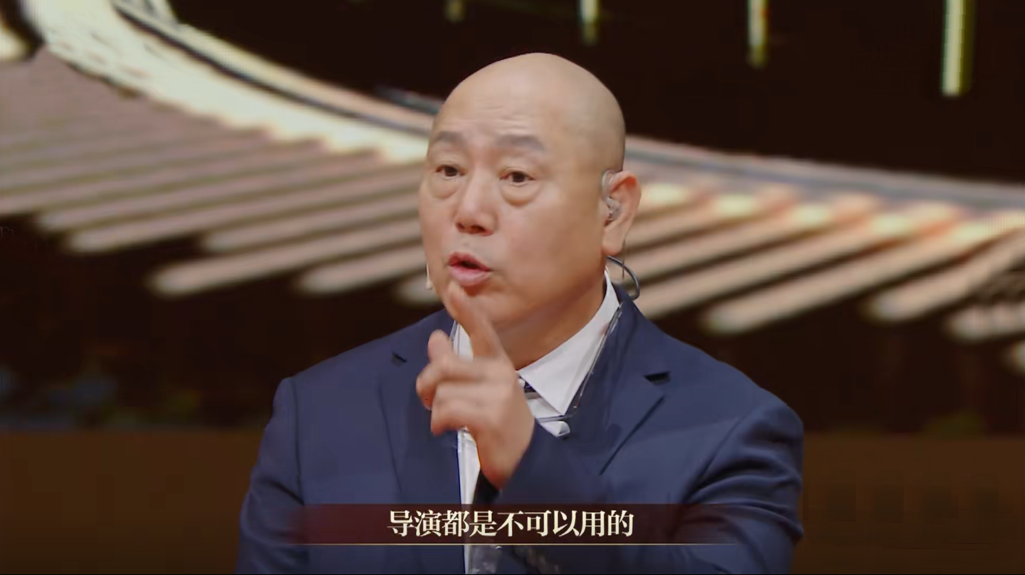 张檬表示最后悔去整容，葬送了整个演艺生涯，对此你怎么看？