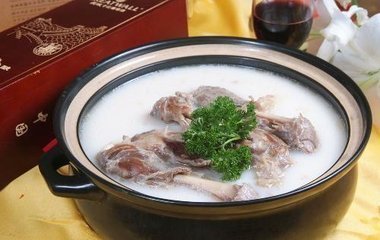 炖羊肉放什么调料好?